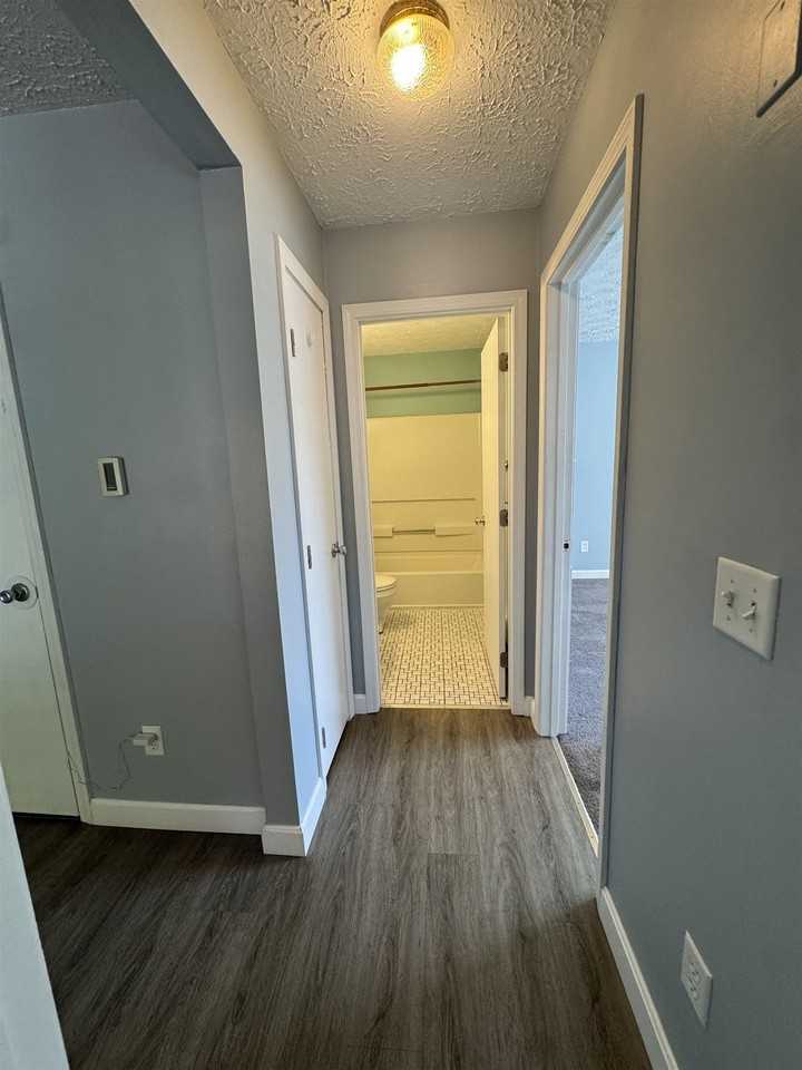 39 Old Hackett Hill Rd #2E - Photo 4 of 13