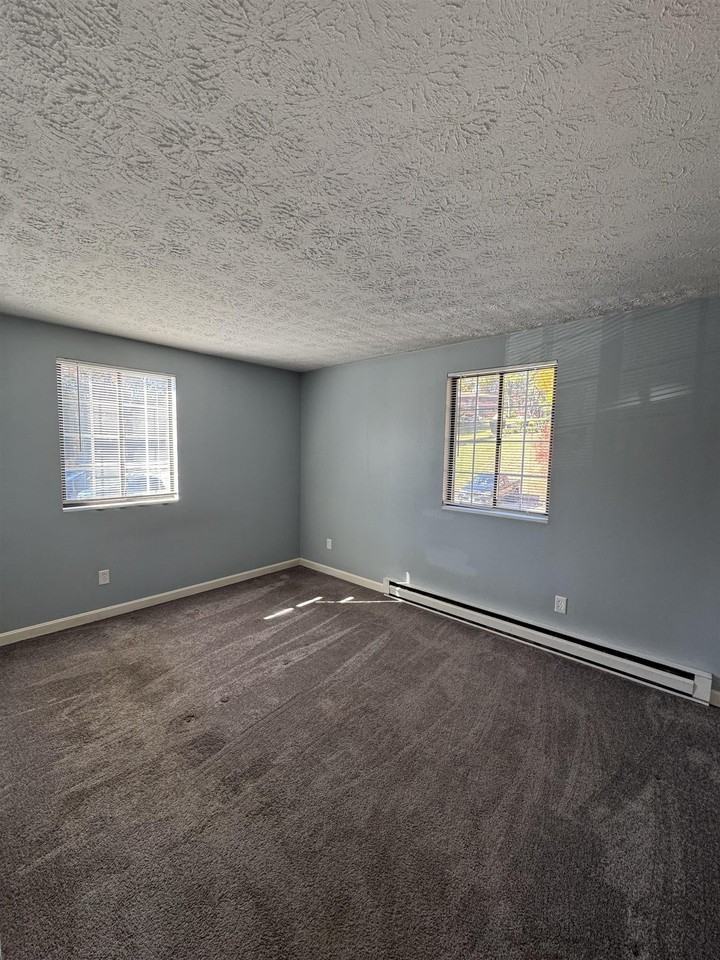 39 Old Hackett Hill Rd #2E - Photo 6 of 13
