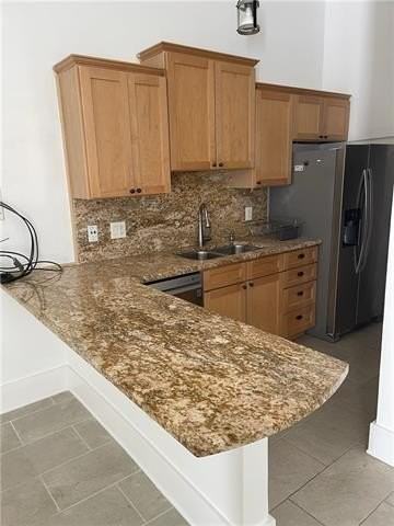 760 Magazine St #218 - Photo 4 of 14