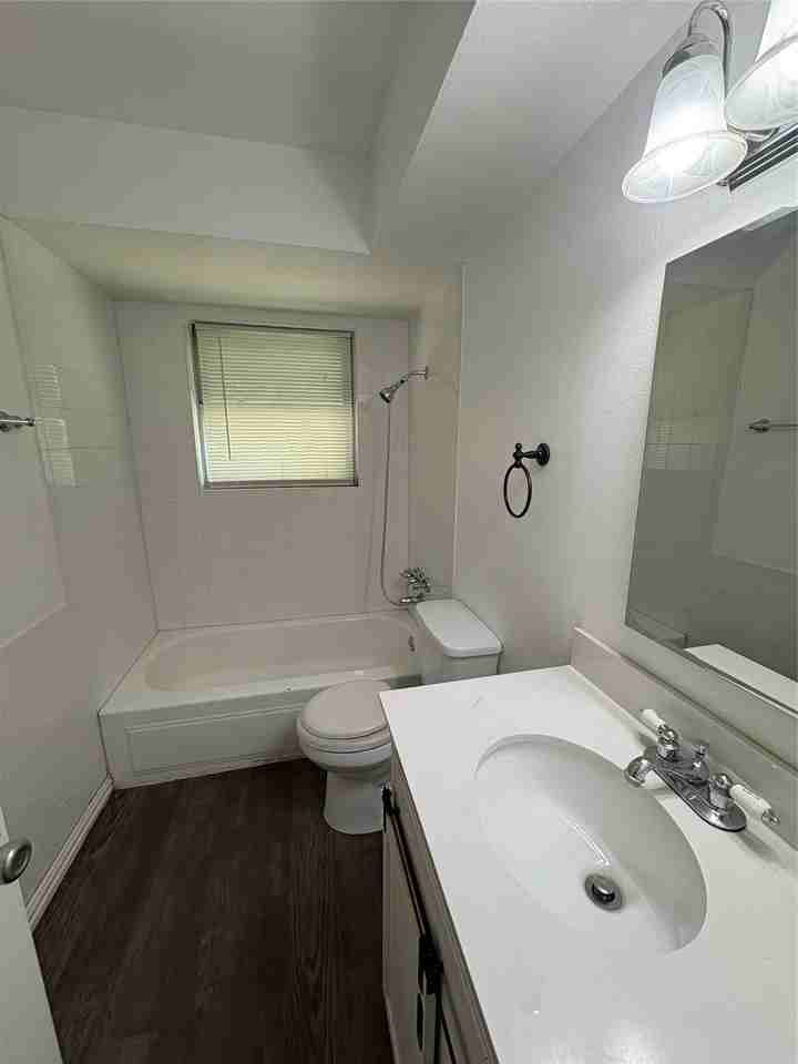 326 Crusader Dr - Photo 7 of 16