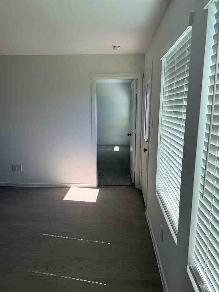 1815 Blackbird Rd - Photo 6 of 19