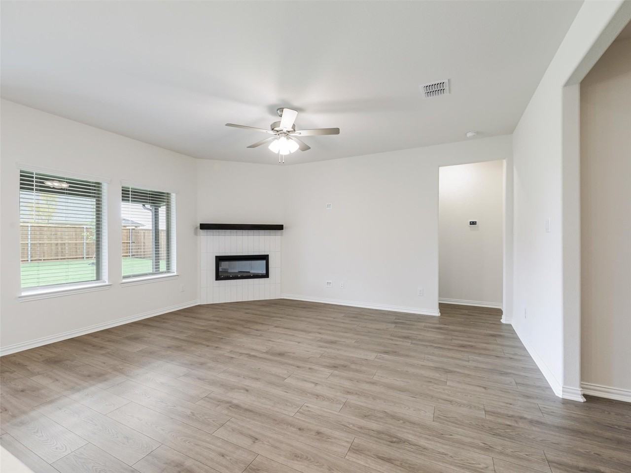 816 Cayden Dr - Photo 7 of 26