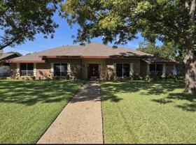 305 Westway Cir - Photo 1 of 1