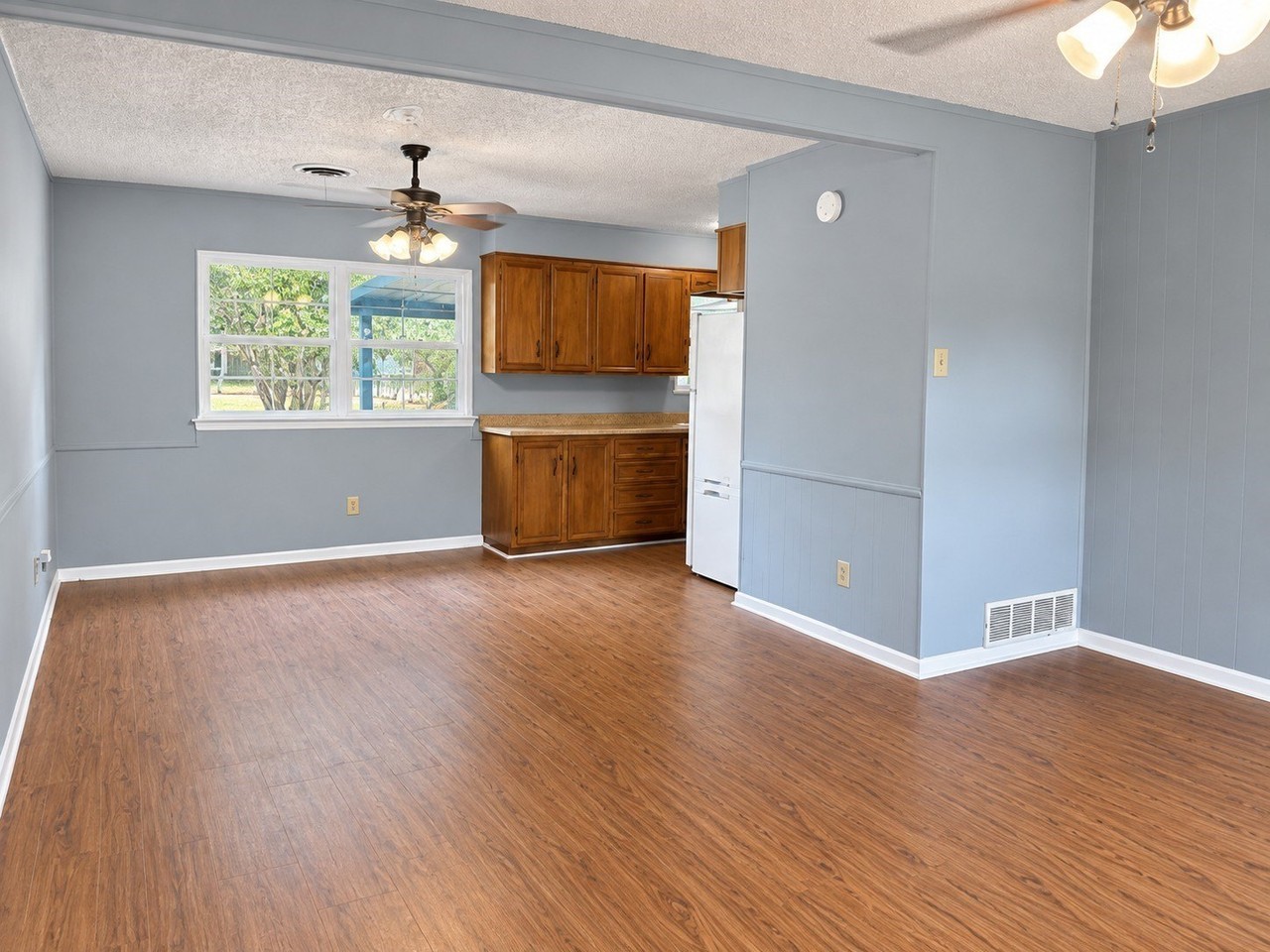 156 George Scott St - Photo 2 of 13