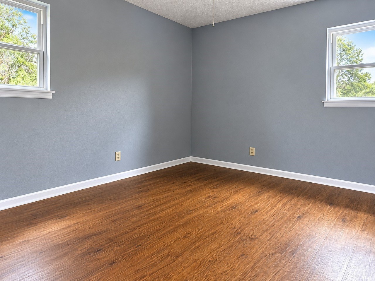 156 George Scott St - Photo 4 of 13