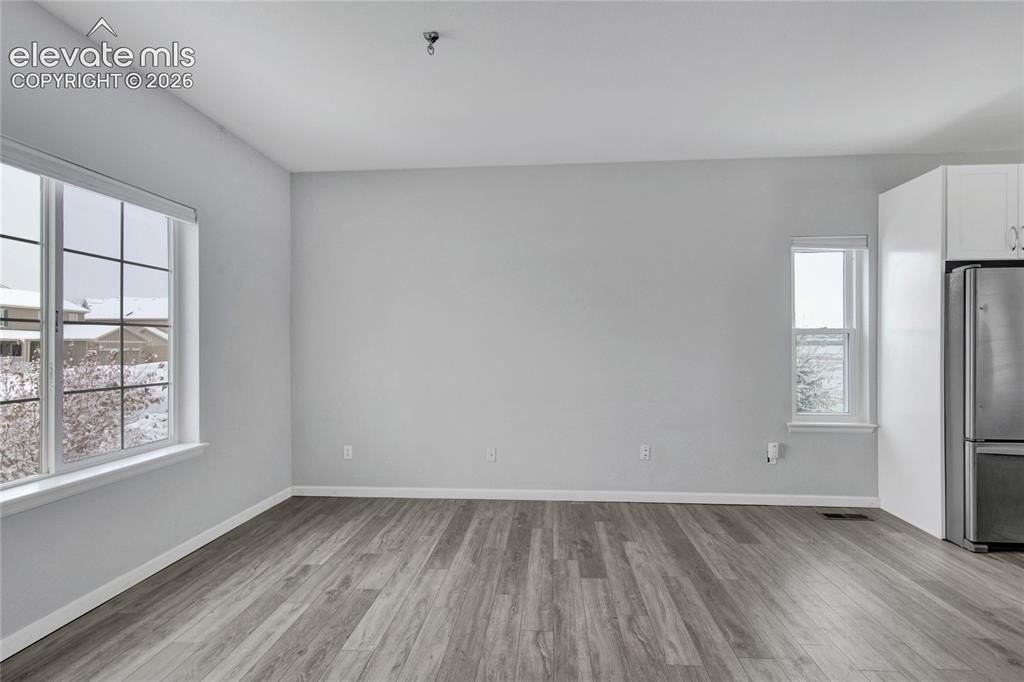 7838 Creekfront Dr - Photo 3 of 15