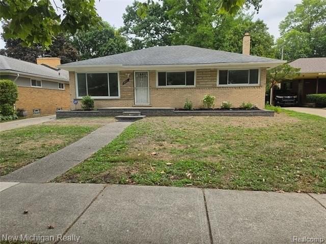 24010 Rensselaer St - Photo 2 of 26