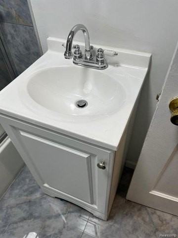 6433 Andersonville Rd - Photo 4 of 5