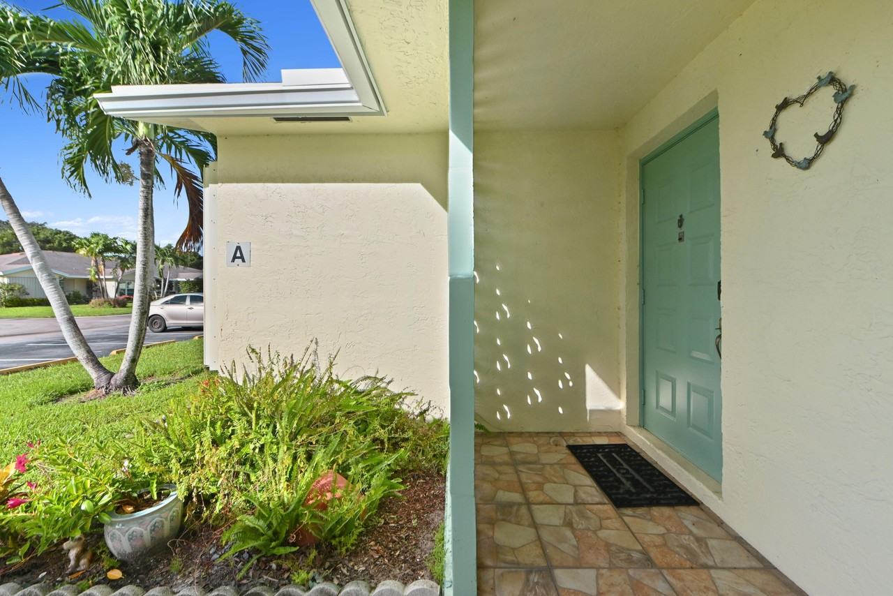 5181 Lakefront Blvd #A - Photo 3 of 24