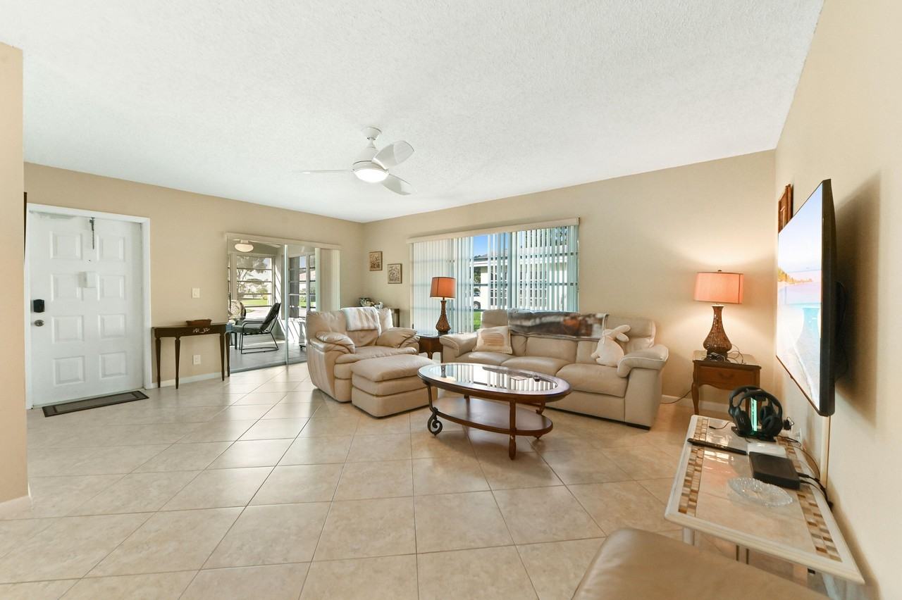 5181 Lakefront Blvd #A - Photo 5 of 24