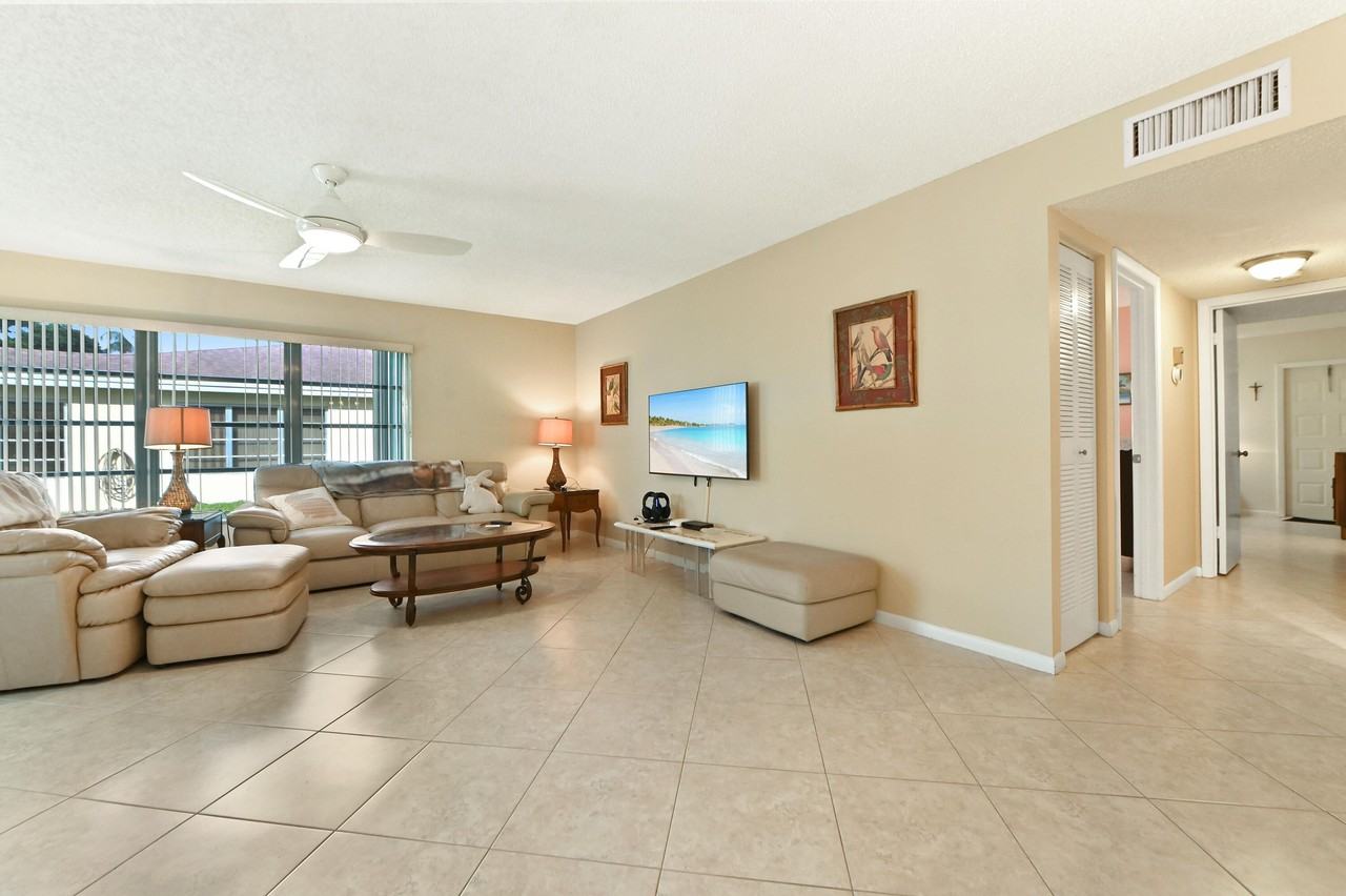 5181 Lakefront Blvd #A - Photo 6 of 24