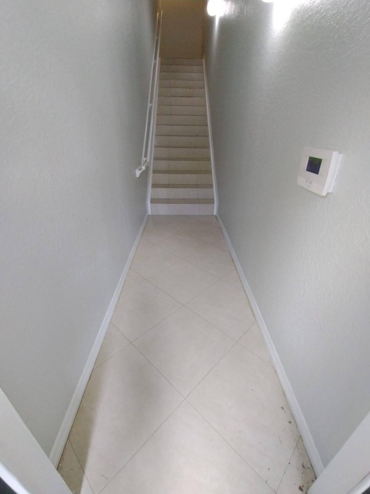 2307 Belmont Ln #2307 - Photo 2 of 13