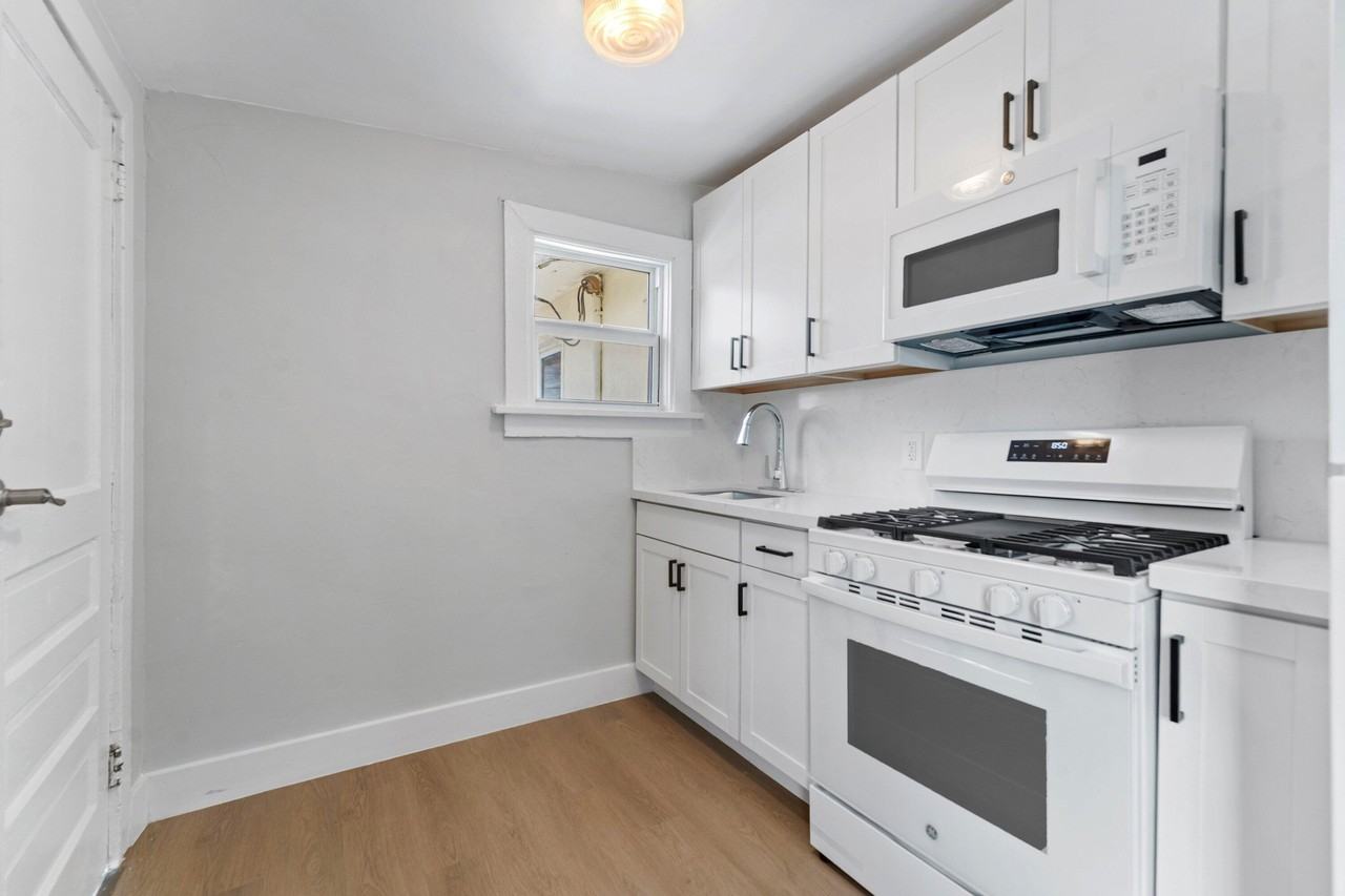 4561 Lake Ave #6 - Photo 2 of 14
