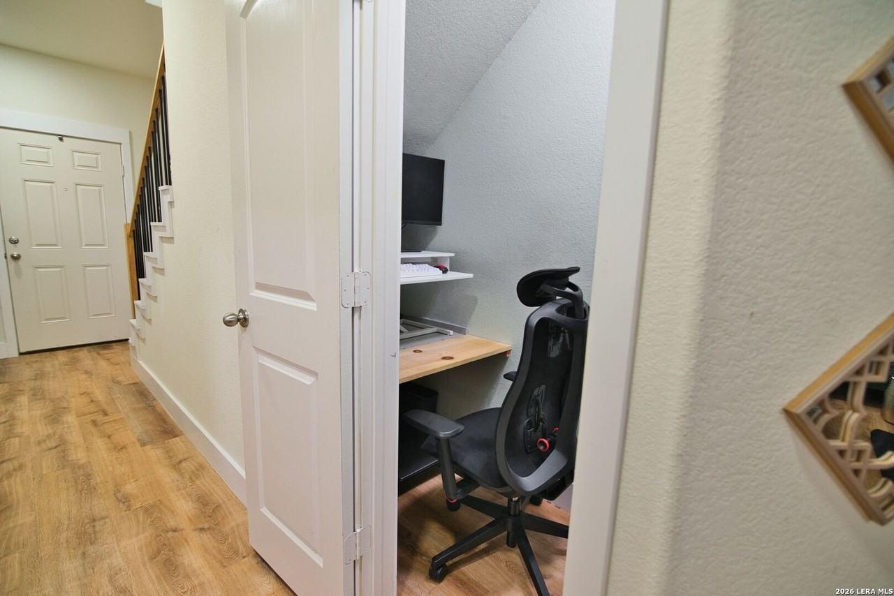3872 Northaven Trl - Photo 3 of 22