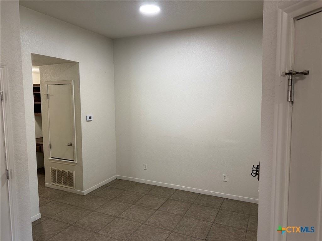 611 Olaf Dr #A - Photo 5 of 10