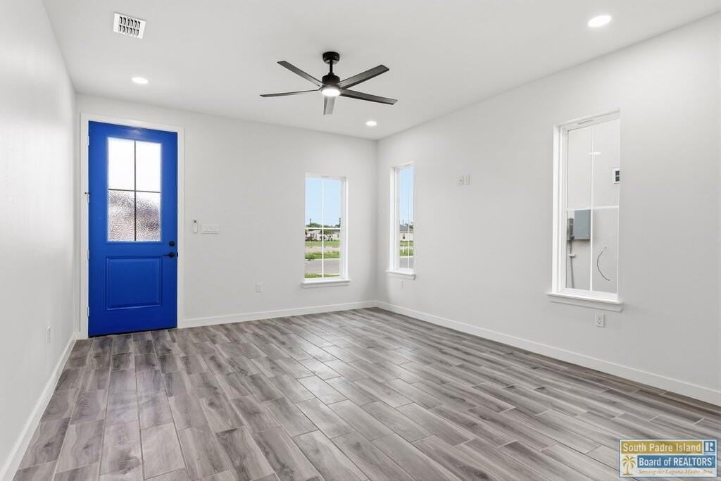 3221 Juan Castillo Ave. - Photo 3 of 12