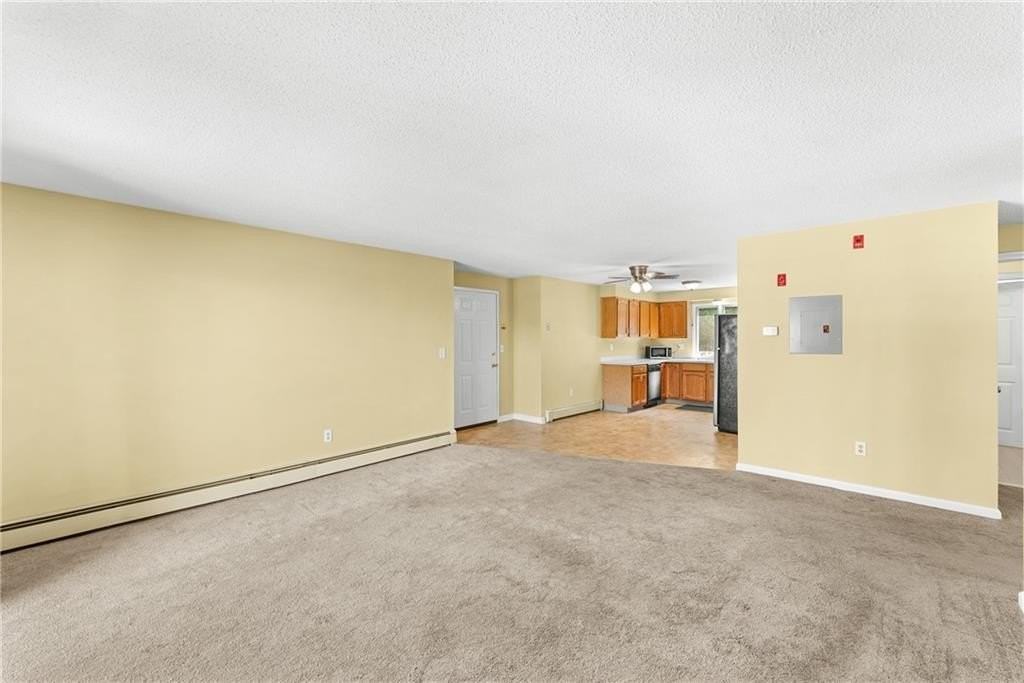 283 Privilege St #4 - Photo 7 of 20