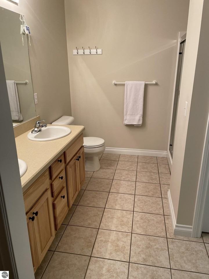 2964 Emerald Bluffs Drive - Photo 6 of 14