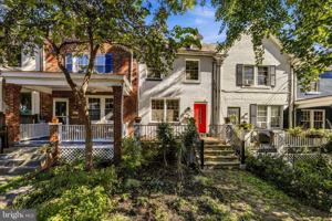 featured image of 2217 38th St Nw