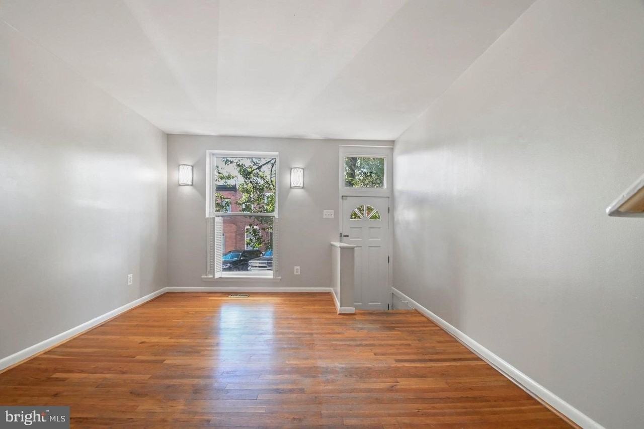 729 S Lakewood Ave - Photo 6 of 25