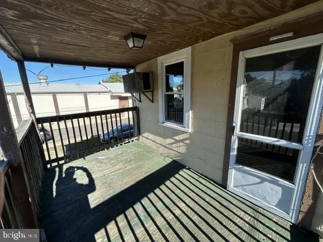 141 W Jefferson St - Photo 2 of 11