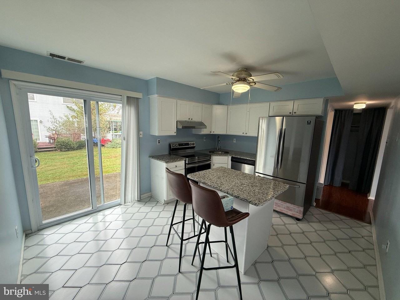 2011 Beech Ln - Photo 5 of 16