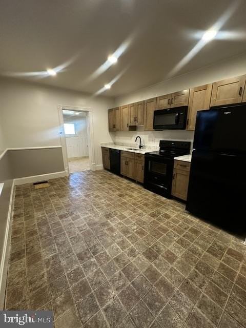 75 Front St - Photo 5 of 26