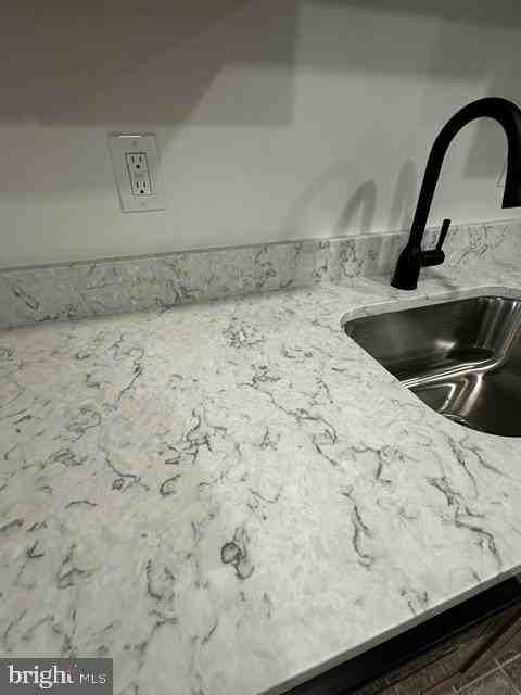 75 Front St - Photo 6 of 26