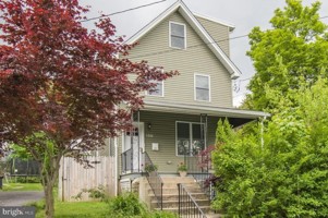 featured image of 217 Simpson Rd