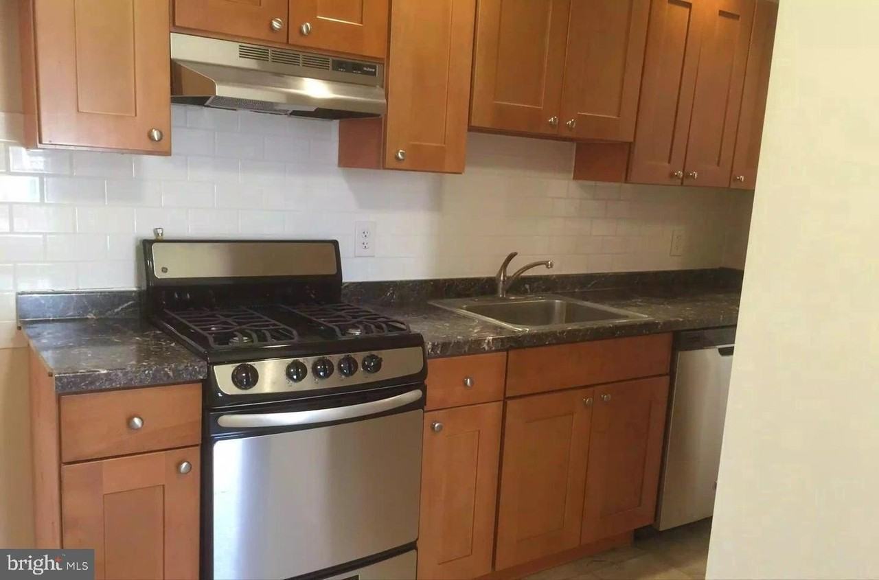 1743 South St #3 - Photo 6 of 12