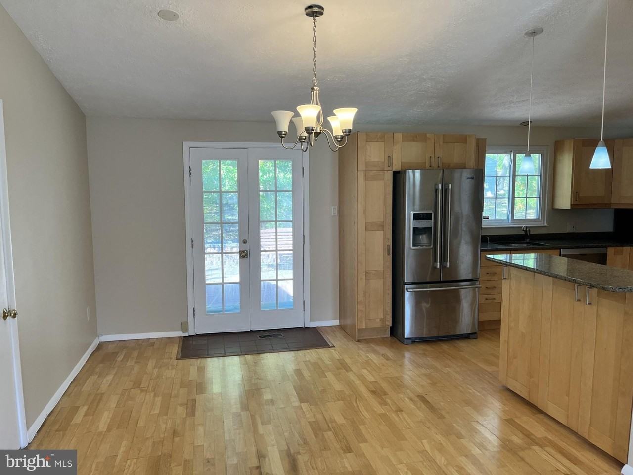 8058 Winding Way Ct - Photo 6 of 18