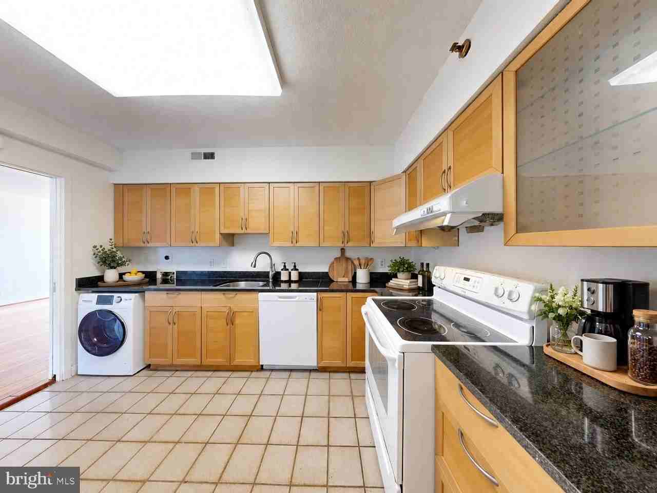 5505 Seminary Rd #2403N - Photo 5 of 21