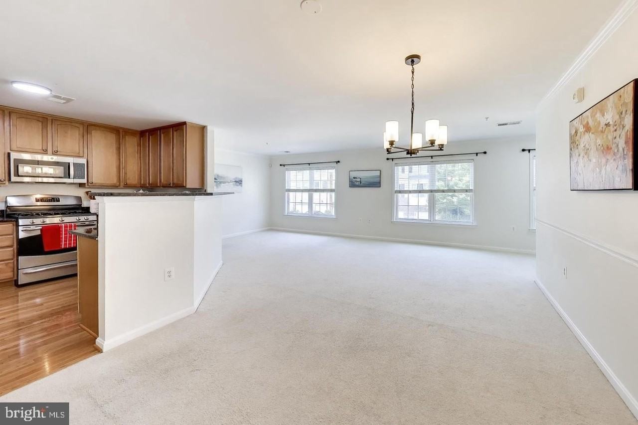 16815 Nuttal Oak Pl - Photo 3 of 19
