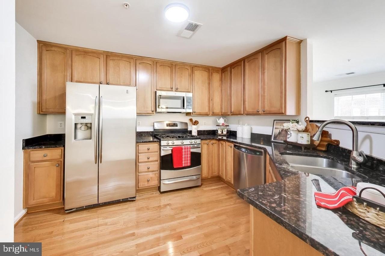 16815 Nuttal Oak Pl - Photo 5 of 19