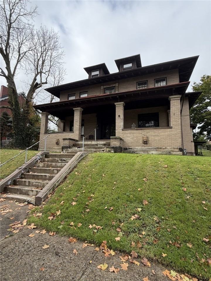 71 N Euclid Ave - Photo 2 of 25
