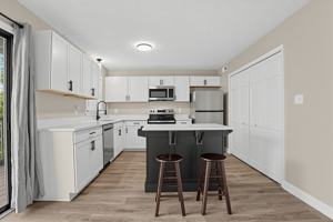 featured image of 241 16th Ave Ne #5