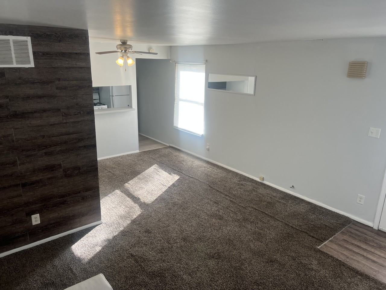 816 W 59th Pl #1 - Photo 3 of 11