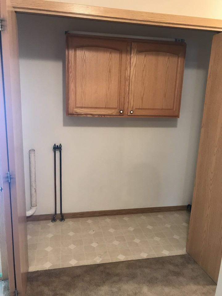 2136 E Dodge St - Photo 7 of 9