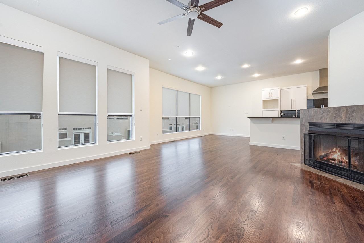 4106 Holland Ave - Photo 4 of 22