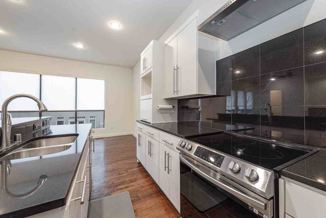 4106 Holland Ave - Photo 7 of 22