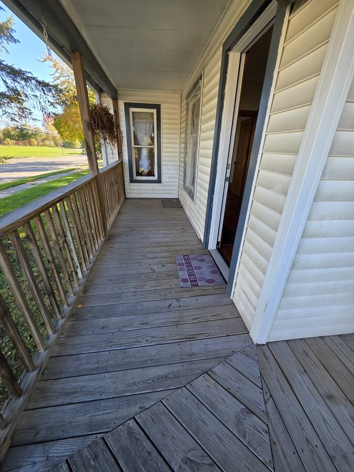 200 S Oak St #1 - Photo 4 of 25
