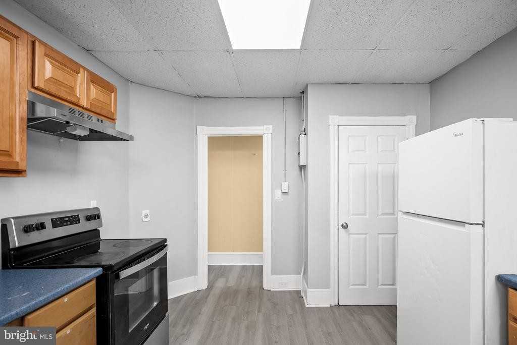 45 S Broad St - Photo 7 of 22
