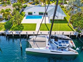 featured image of 2863 Ne 26th Ct
