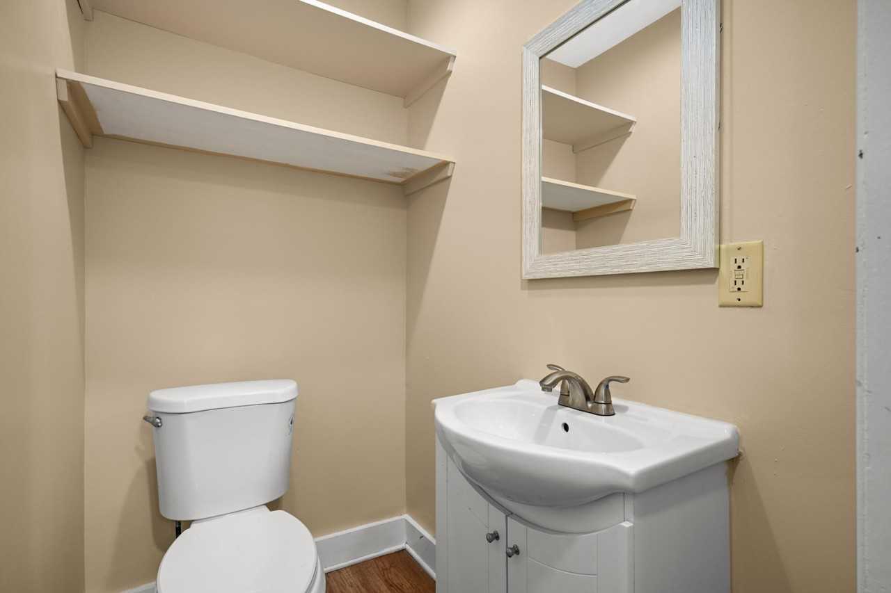 1118 24th Ave N - Photo 7 of 16