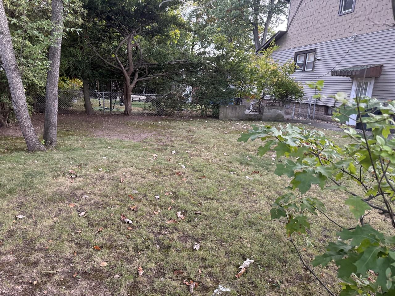132 Merritt Ave - Photo 2 of 18
