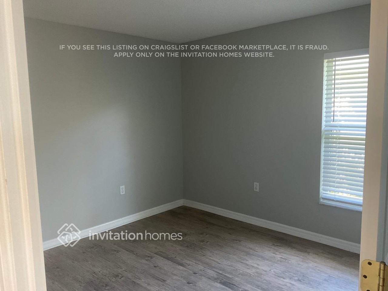2404 Cedarfield Ln - Photo 5 of 9