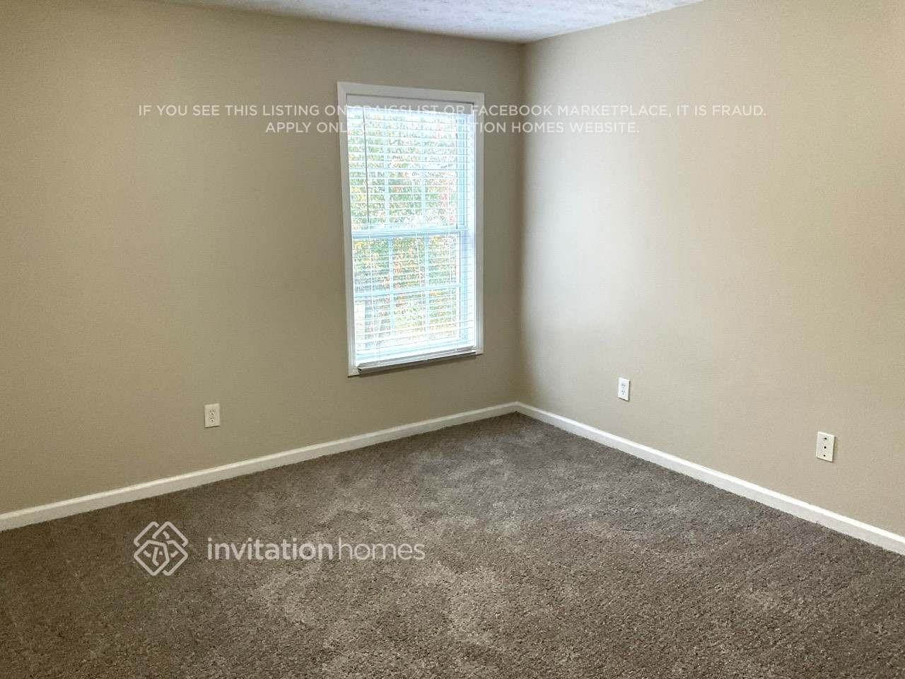 2741 Marisol Way - Photo 5 of 11