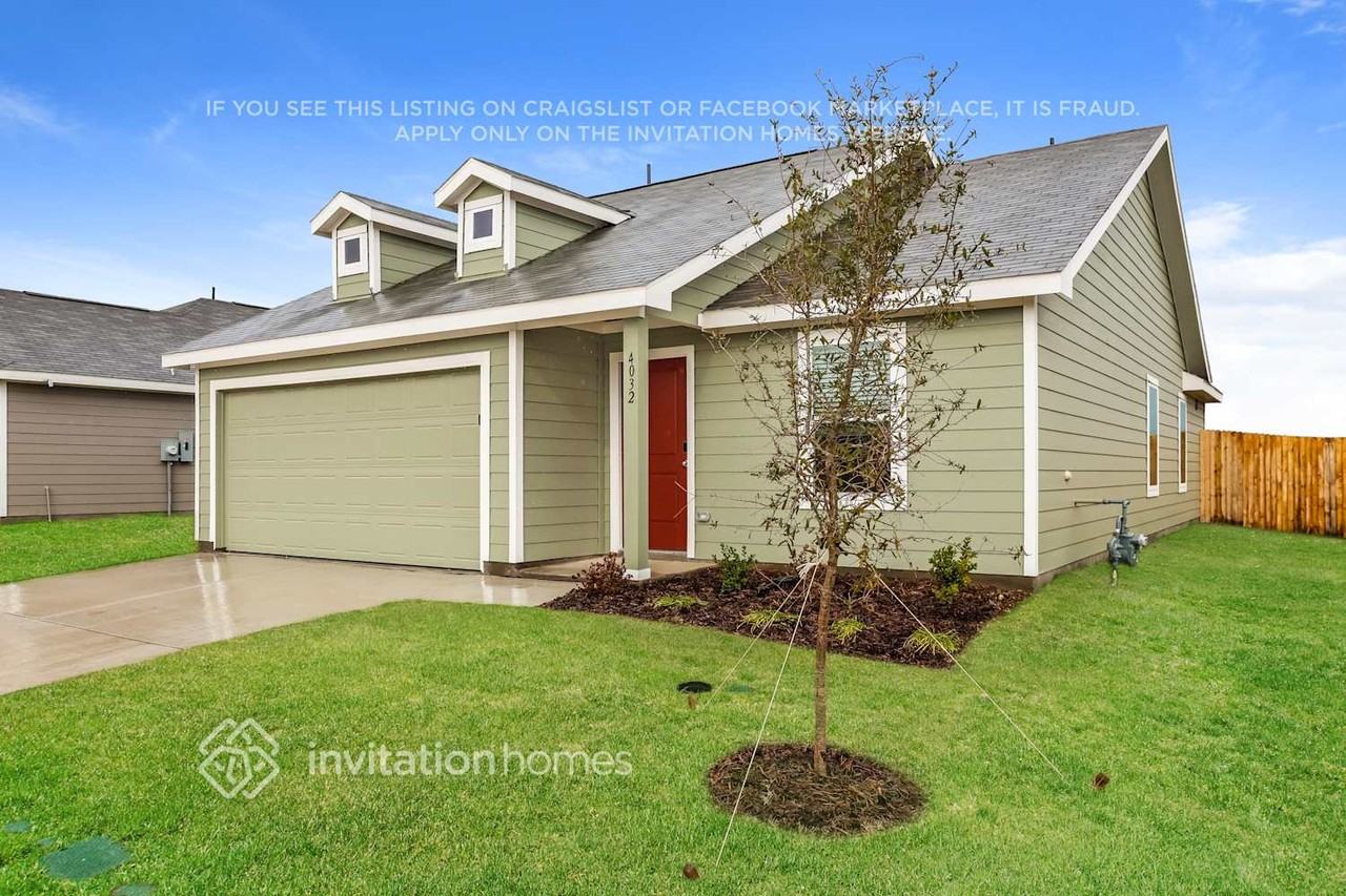 4032 Mountain Meadow Rd - Photo 3 of 14