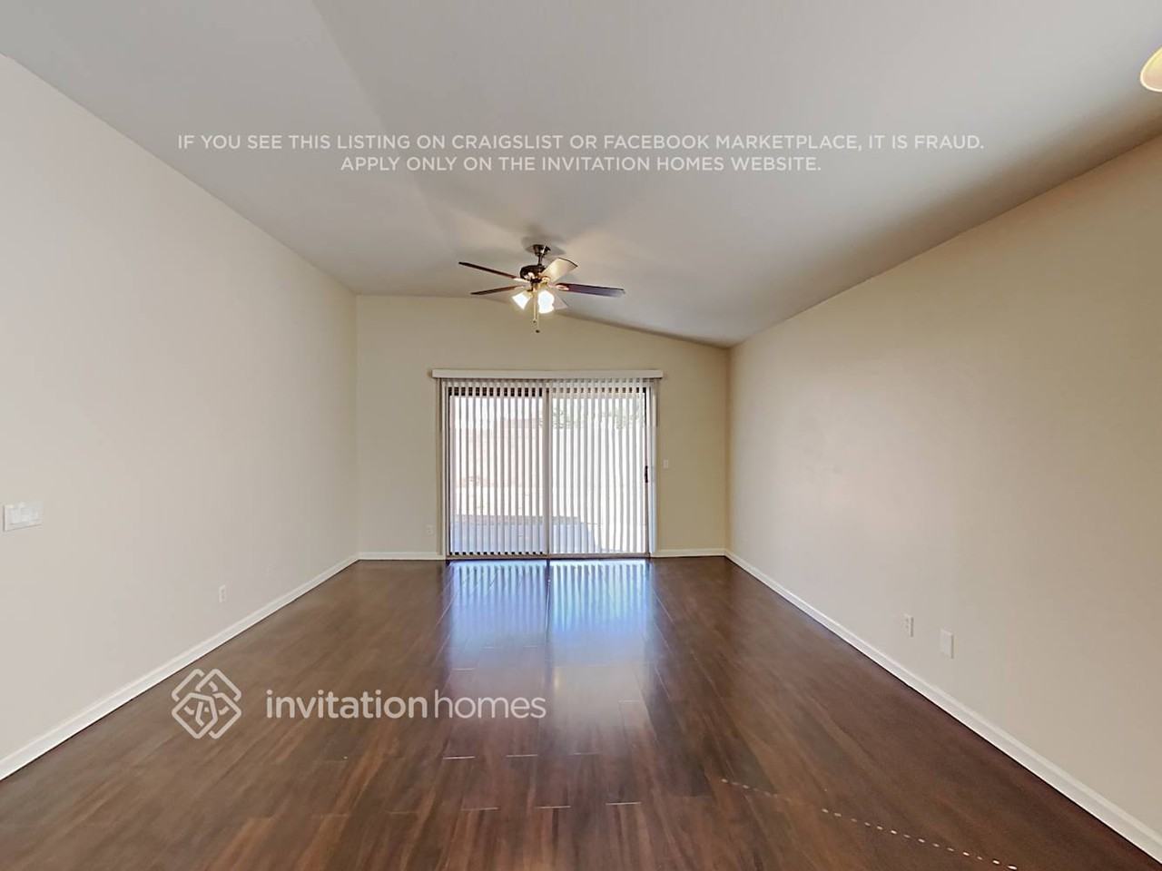 1092 W Fruit Tree Ln - Photo 4 of 18