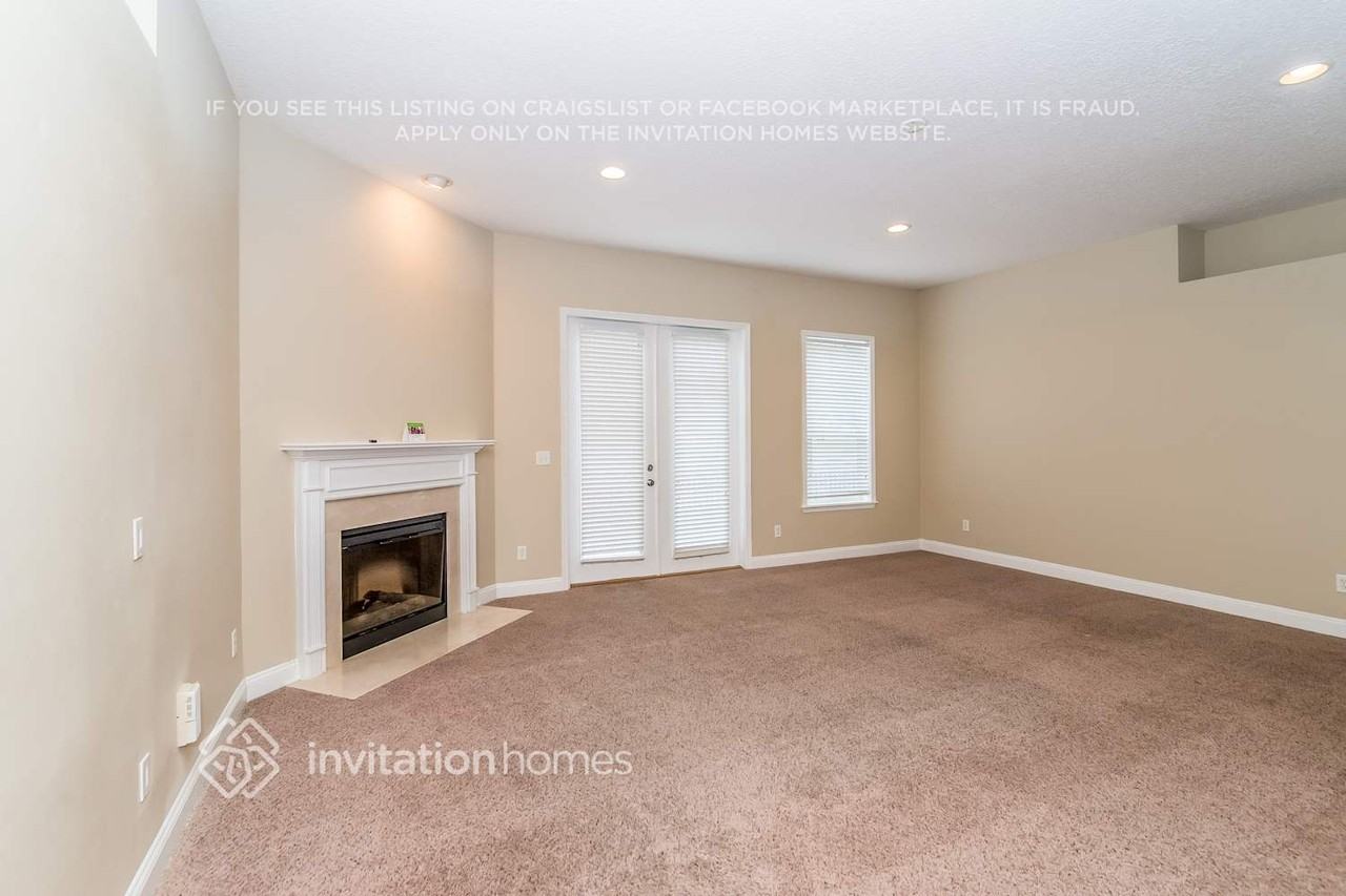 6640 Colby Hills Dr - Photo 2 of 20